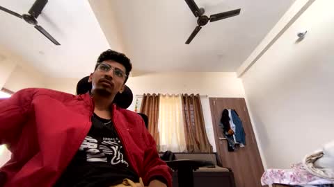 Mask Boy online show from December 8, 2024, 6:22 am