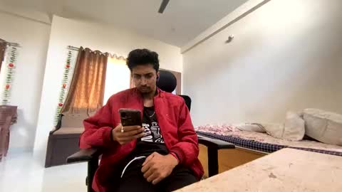 Mask Boy online show from December 23, 2024, 4:44 am