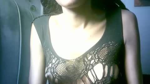 maskgang001 online show from May 6, 2026, 6:52 am