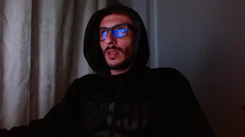 maskguy23 online show from September 26, 2025, 3:10 am