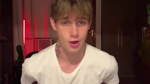 Mason online show from November 15, 2025, 10:37 pm