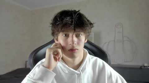 mason_jr online show from September 25, 2025, 3:16 pm