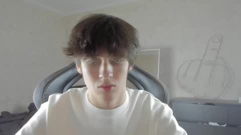 mason_jr online show from October 2, 2025, 6:42 am