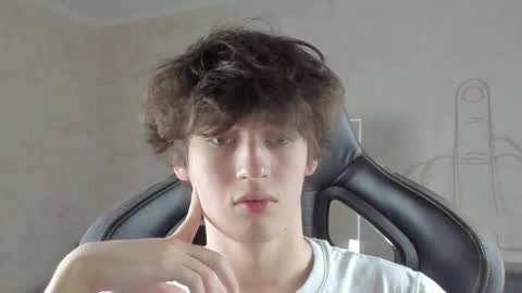 mason_jr online show from October 12, 2025, 5:45 pm