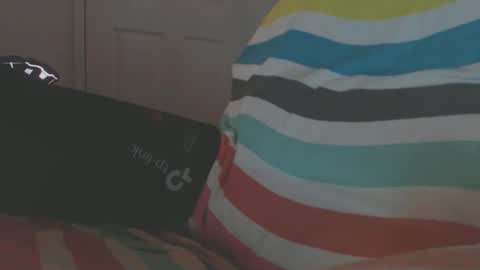 Snapshot of massagermike chatting on March 19, 2026, 10:41 am massagermike online show from March 19, 2026, 10:41 am