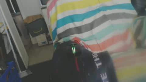 Snapshot of massagermike chatting on April 7, 2026, 2:28 pm massagermike online show from April 7, 2026, 2:28 pm