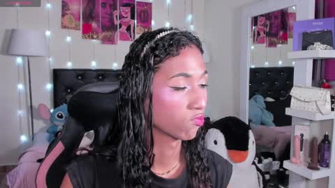 massielhot online show from April 4, 2026, 7:22 pm