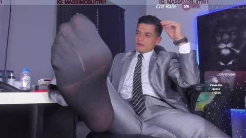 I am Massimo online show from February 2, 2025, 10:06 pm