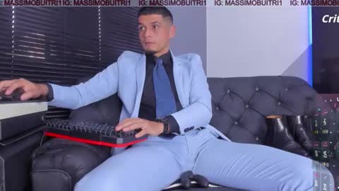 I am Massimo online show from February 20, 2026, 10:21 pm