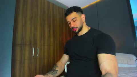 massimo online show from February 17, 2026, 3:29 pm