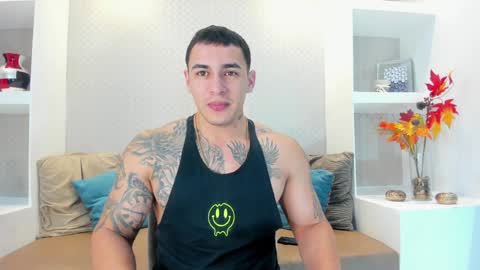 Snapshot of massimocontie_ chatting on January 4, 2025, 12:05 pm Massimo Contie online show from January 4, 2025, 12:05 pm