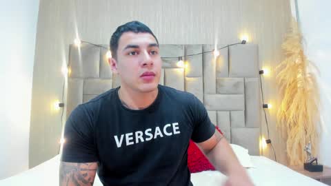 Snapshot of massimocontie_ chatting on January 10, 2025, 5:24 pm Massimo Contie online show from January 10, 2025, 5:24 pm