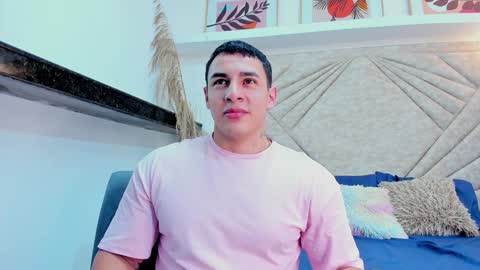 Snapshot of massimocontie_ chatting on January 12, 2025, 1:05 pm Massimo Contie online show from January 12, 2025, 1:05 pm