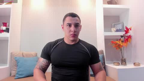 Snapshot of massimocontie_ chatting on January 20, 2025, 12:49 pm Massimo Contie online show from January 20, 2025, 12:49 pm