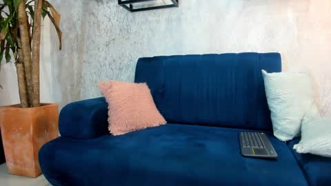 Snapshot of massimocontie_ chatting on January 28, 2025, 2:31 pm Massimo Contie online show from January 28, 2025, 2:31 pm