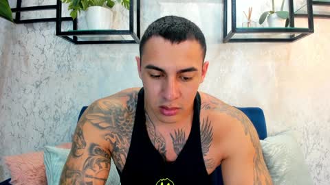 Snapshot of massimocontie_ chatting on January 29, 2025, 4:08 pm Massimo Contie online show from January 29, 2025, 4:08 pm