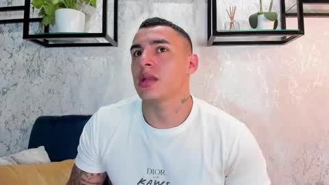 Snapshot of massimocontie_ chatting on March 3, 2025, 3:09 pm Massimo Contie online show from March 3, 2025, 3:09 pm