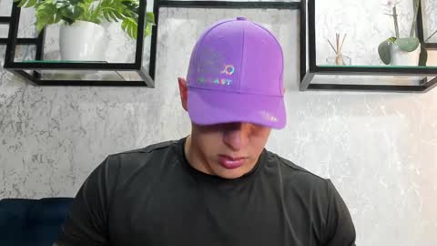 Snapshot of massimocontie_ chatting on March 11, 2025, 11:44 am Massimo Contie online show from March 11, 2025, 11:44 am