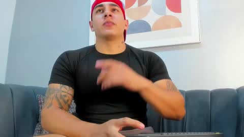 Snapshot of massimocontie_ chatting on September 12, 2025, 9:48 pm Massimo Contie online show from September 12, 2025, 9:48 pm