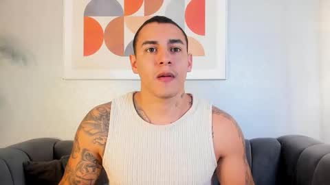 Snapshot of massimocontie_ chatting on November 6, 2025, 10:27 am Massimo Contie online show from November 6, 2025, 10:27 am