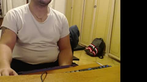 Massu94 online show from December 13, 2025, 11:54 pm