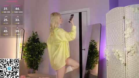 Snapshot of mast1ka chatting on September 28, 2025, 4:29 am Maya online show from September 28, 2025, 4:29 am