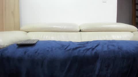 Snapshot of master4pigbitchslv chatting on January 4, 2025, 11:17 pm Domi online show from January 4, 2025, 11:17 pm