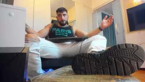 Matthew online show from October 19, 2025, 8:09 pm