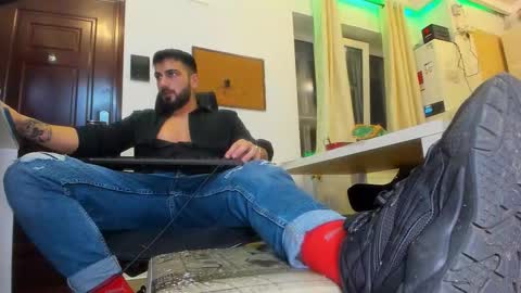 Matthew online show from November 22, 2025, 10:20 pm