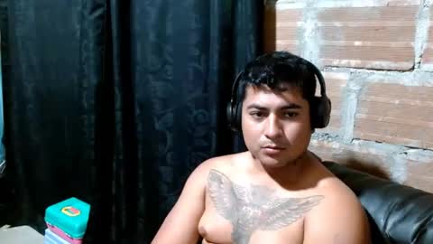 master_aron online show from November 18, 2025, 6:45 pm