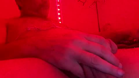 Snapshot of master_in_charge chatting on September 17, 2025, 6:37 am master_in_charge online show from September 17, 2025, 6:37 am