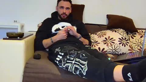 SIR online show from February 20, 2025, 8:58 pm