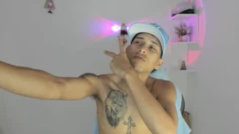 Alpha junior online show from December 22, 2025, 4:04 pm