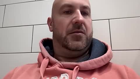 Snapshot of masterclass69er chatting on November 22, 2025, 2:38 pm Bob online show from November 22, 2025, 2:38 pm