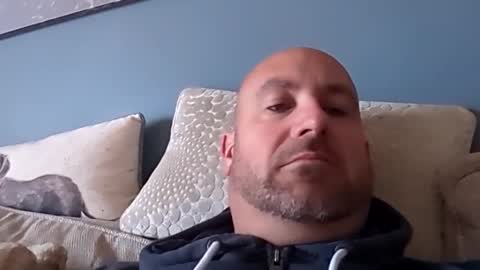 Snapshot of masterclass69er chatting on December 17, 2025, 10:54 am Bob online show from December 17, 2025, 10:54 am