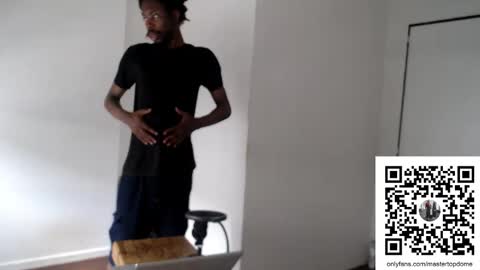 Masterdomfuck online show from December 3, 2025, 4:49 pm