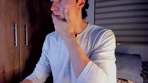 mastrangelo_x online show from March 13, 2026, 4:19 am