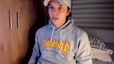Snapshot of mastrangelo_x chatting on April 25, 2026, 3:31 am mastrangelo_x online show from April 25, 2026, 3:31 am