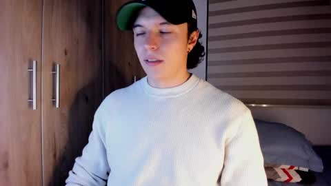Snapshot of mastrangelo_x chatting on May 29, 2026, 4:21 am mastrangelo_x online show from May 29, 2026, 4:21 am
