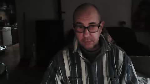 mat11efou online show from December 23, 2024, 8:55 am