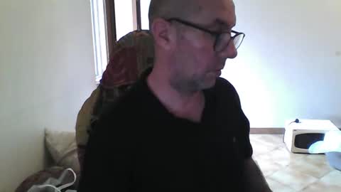 mat11efou online show from September 8, 2025, 3:00 pm