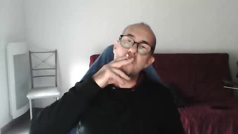 mat11efou online show from September 22, 2025, 8:49 am