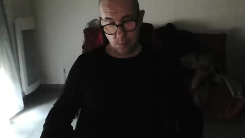 mat11efou online show from January 10, 2026, 10:39 am