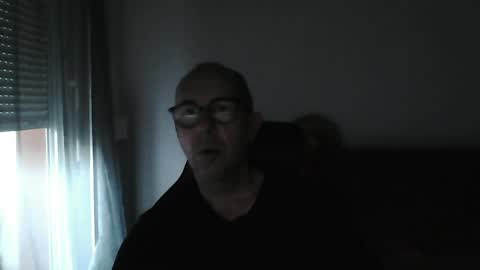 Snapshot of mat11efou chatting on July 5, 2026, 4:41 am mat11efou online show from July 5, 2026, 4:41 am