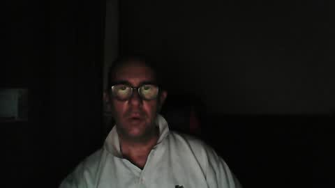 Snapshot of mat11efou chatting on July 5, 2026, 10:17 pm mat11efou online show from July 5, 2026, 10:17 pm