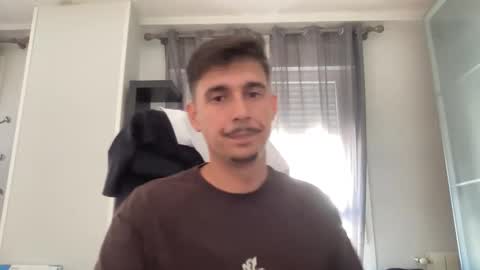 Aaron online show from September 9, 2025, 1:54 pm