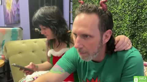 Jer and Kel online show from January 3, 2025, 11:44 pm