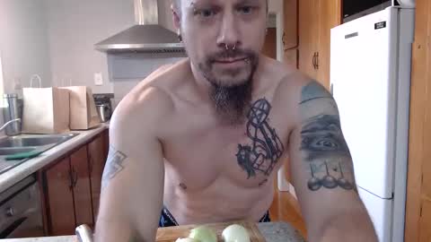 Matchy online show from April 7, 2026, 1:17 am