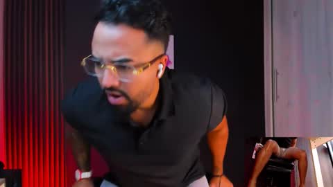 mate online show from November 12, 2025, 10:41 pm