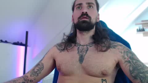 mateohalifa online show from March 11, 2025, 11:44 am